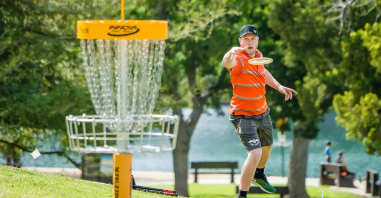 e4f91f9e8e28c8422df6ef764512082a112120b0f720186d429609e315ba3a8d