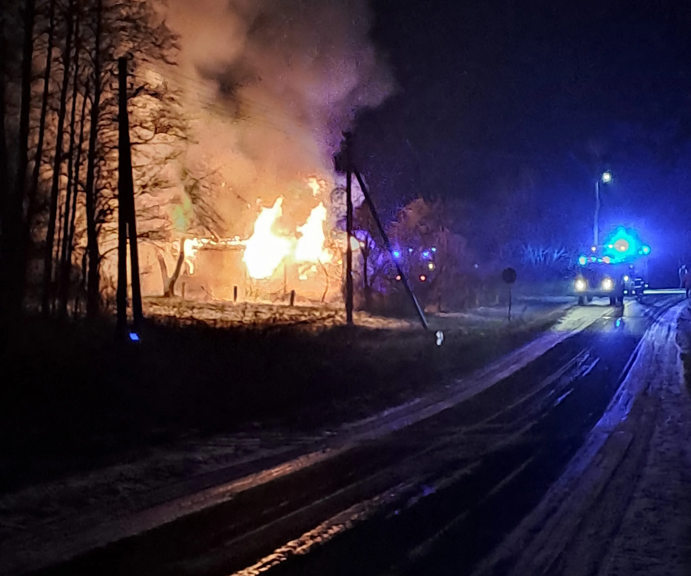 gaisras ilgu kaimas aloves