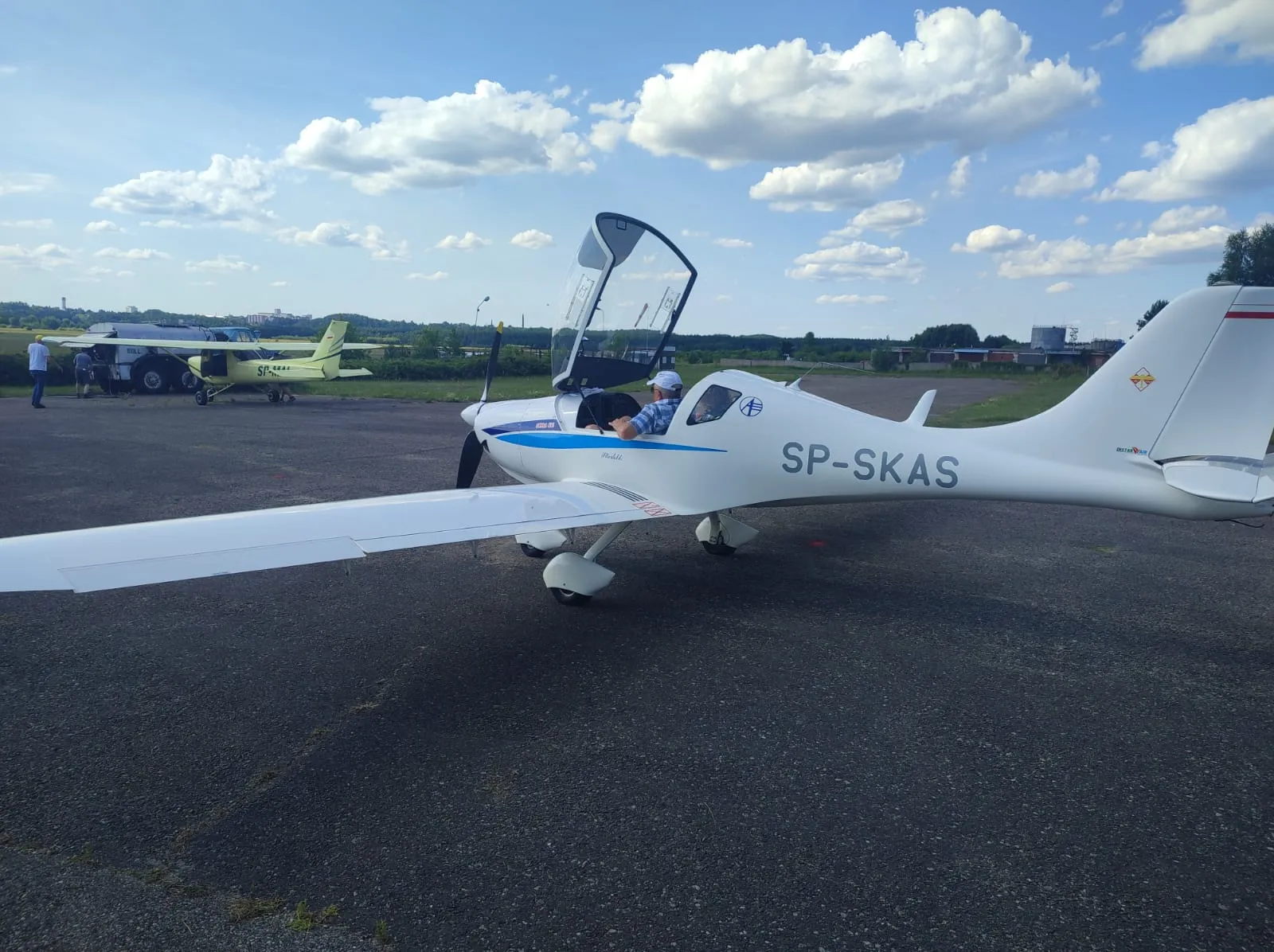 img fe82a74a256180b76af60d560c2da942 v