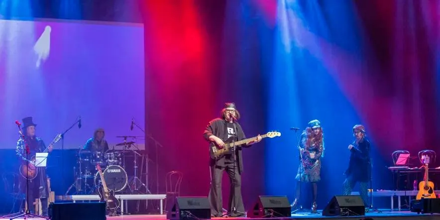 Keistuolių teatro koncertas „Paskutiniai Bremeno muzikantai po 20 metų“