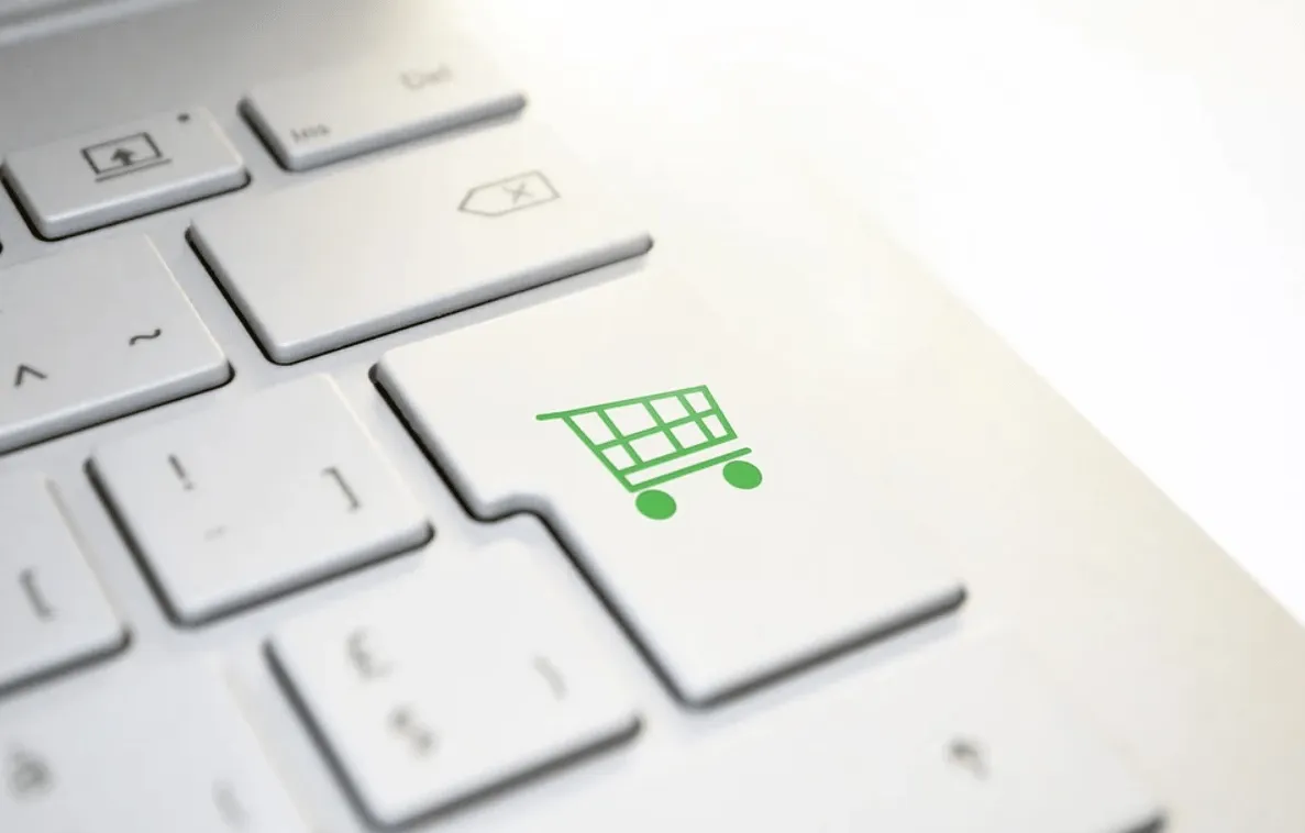 kibernetis pirmadienis nuotrauka pixabay