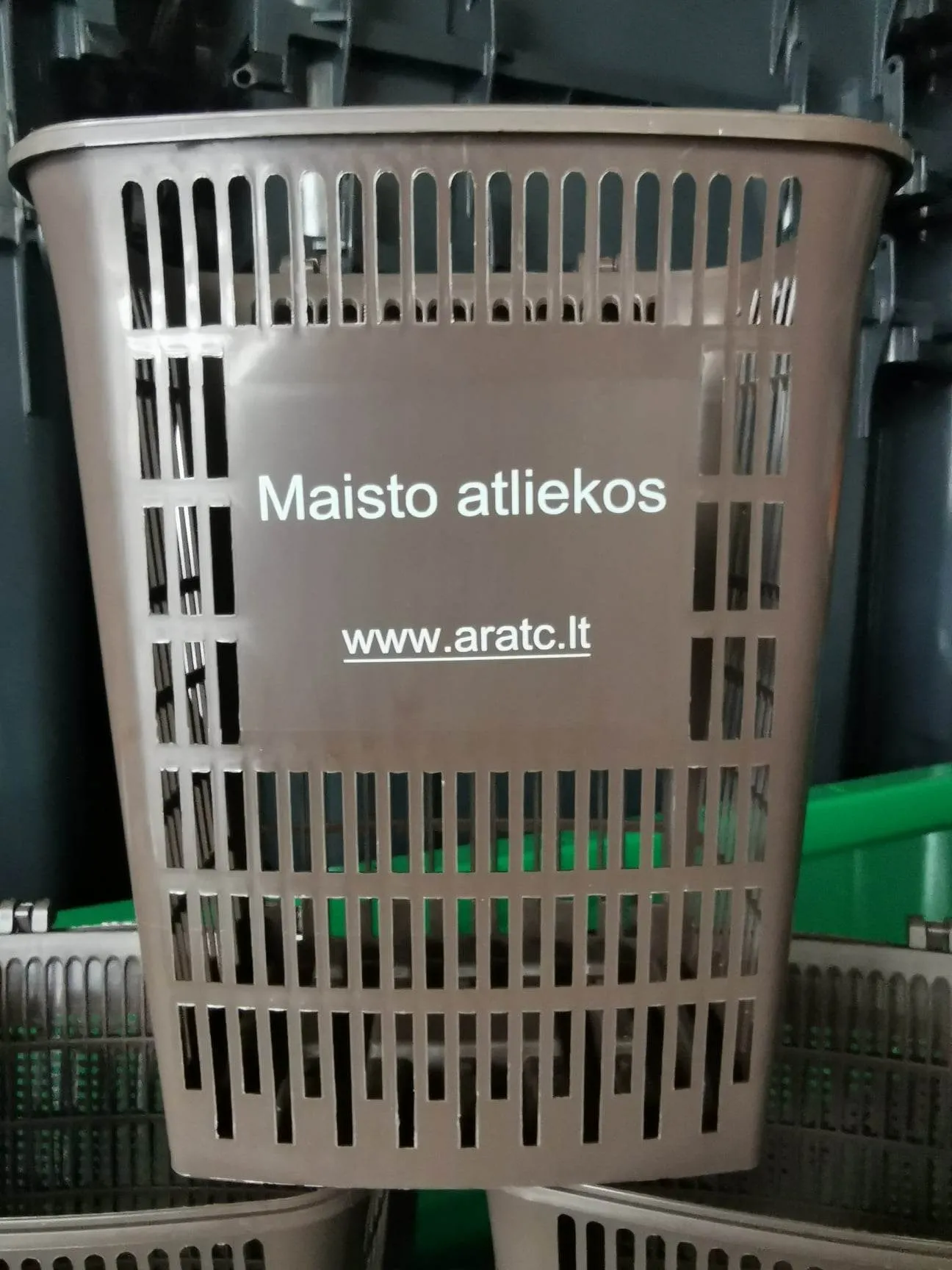 kibirelis maisto atliekoms
