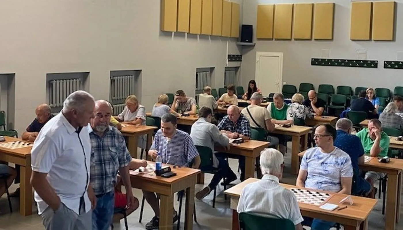 naujas klubas jau populiarus