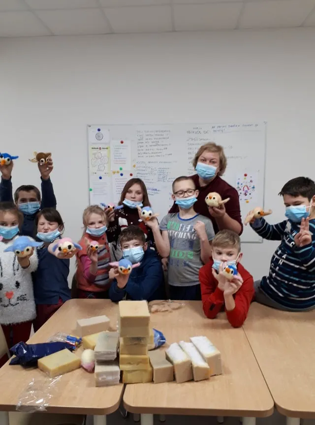 paukciukus kaledu eglutei gamino dienos centro vaikai