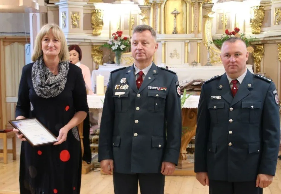 pivasiunu seniune rima celkoniene su policijos padeka 1