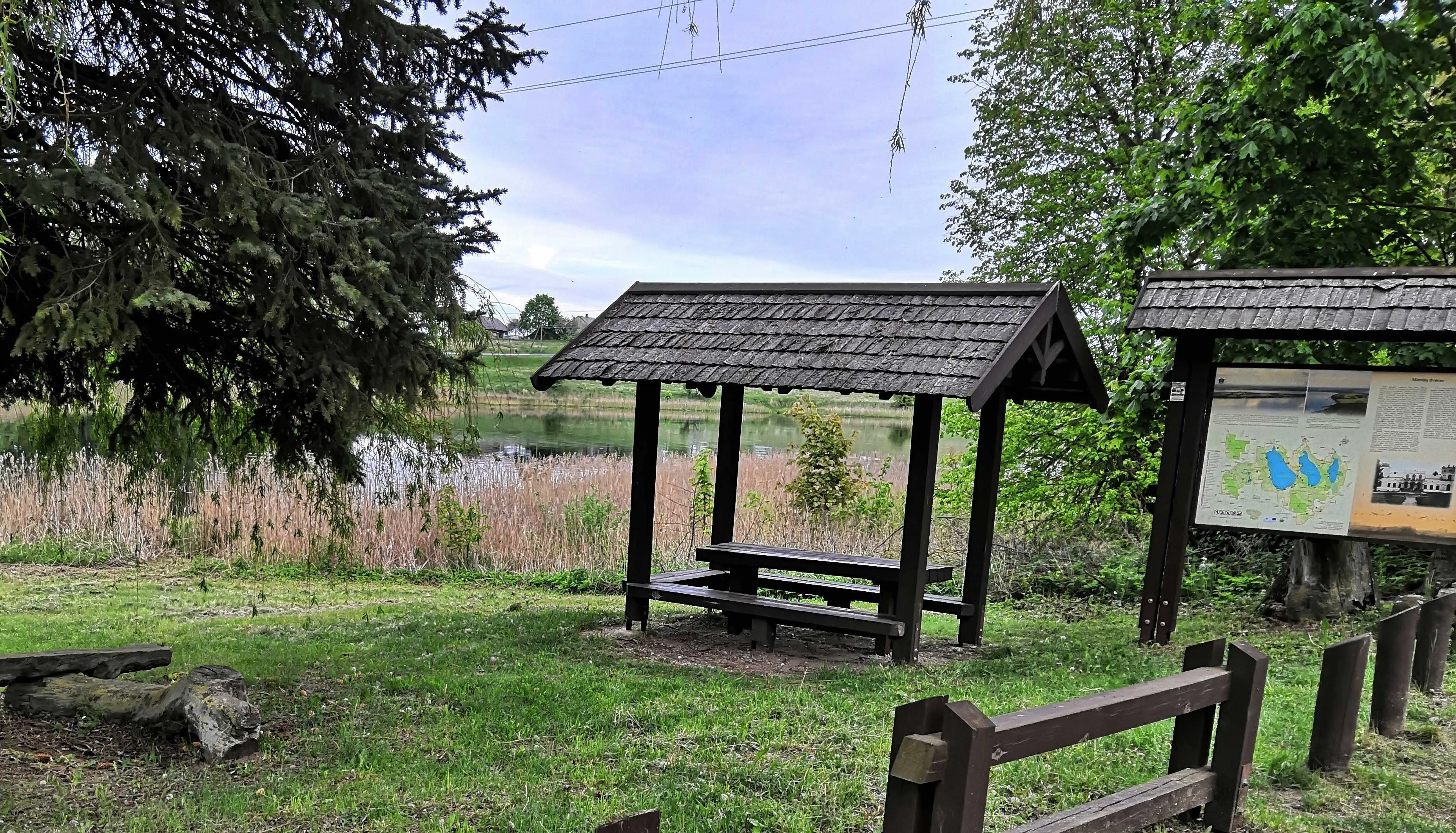 poilsio zona meteliu regioninio parko nuotr