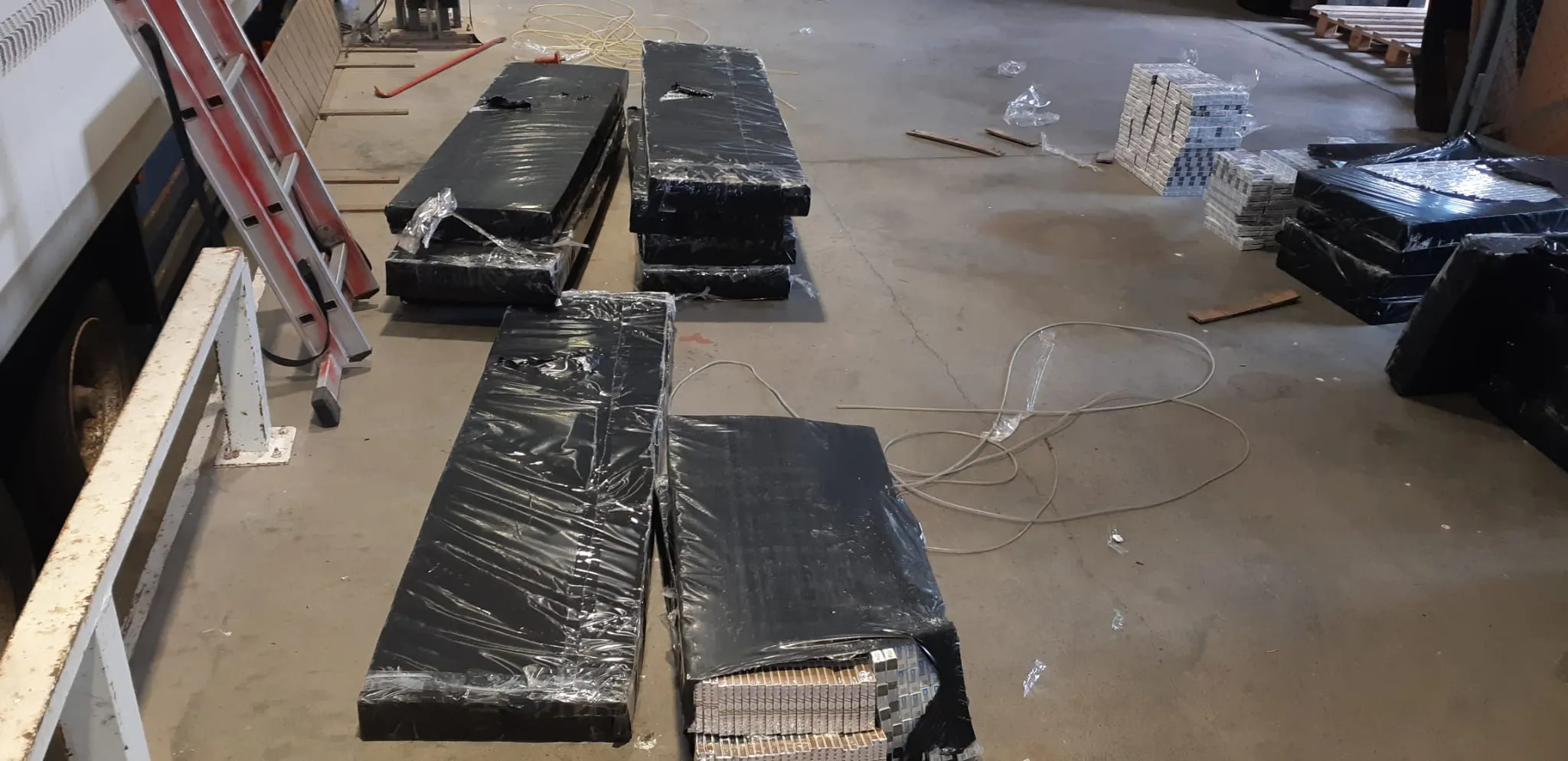 raig10 13 cig sald vilk mkt svet