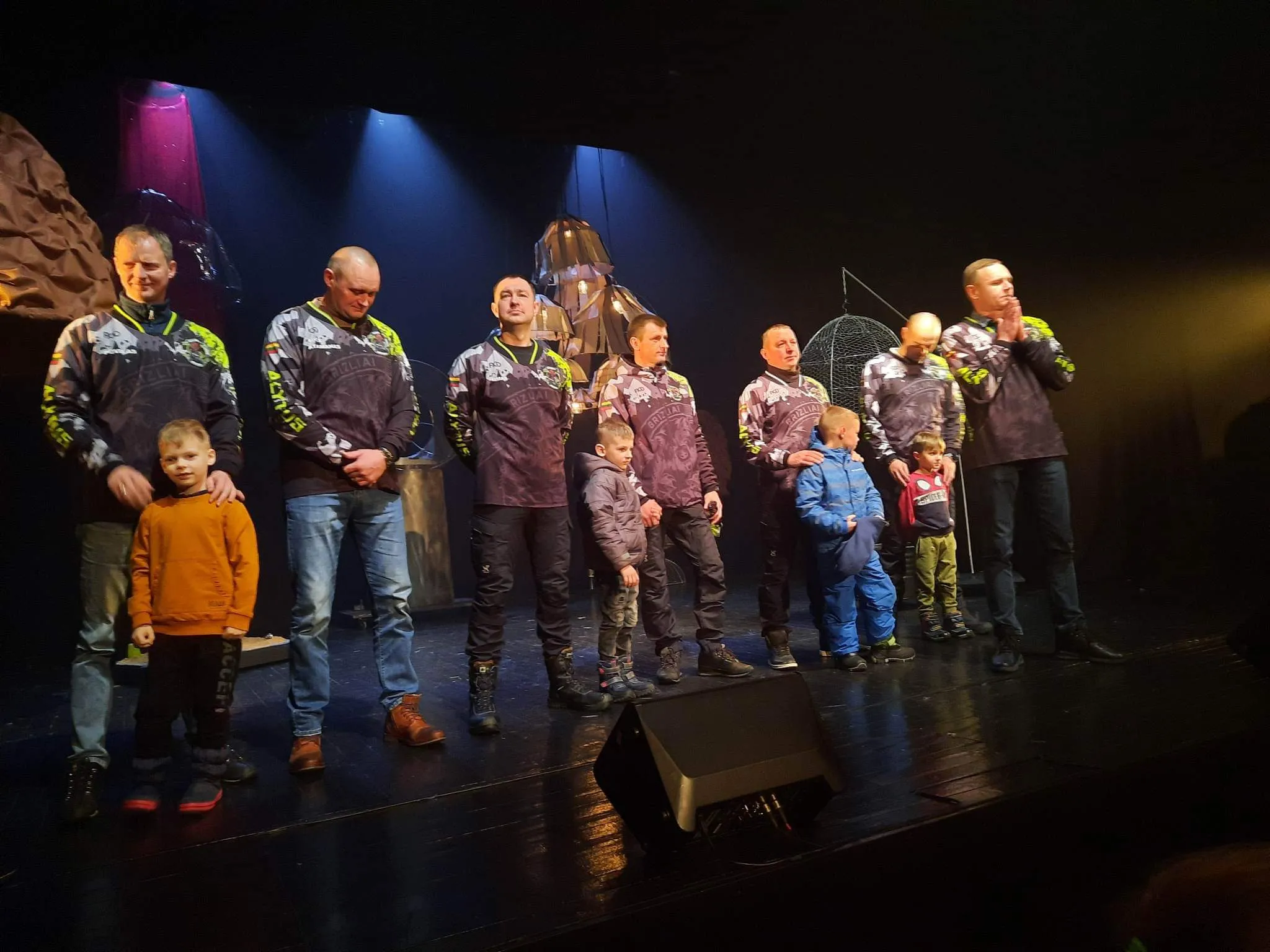 received 1042426919805807