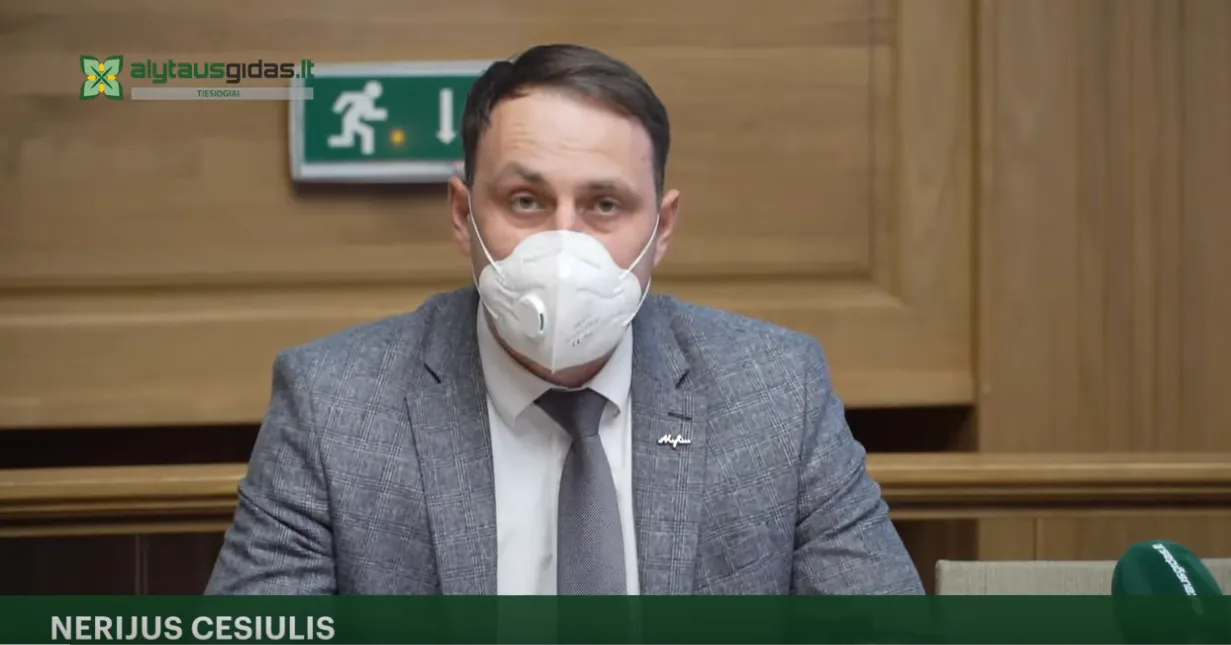 screenshot 2022 01 27 at 15 22 33 tiesiogiai youtube