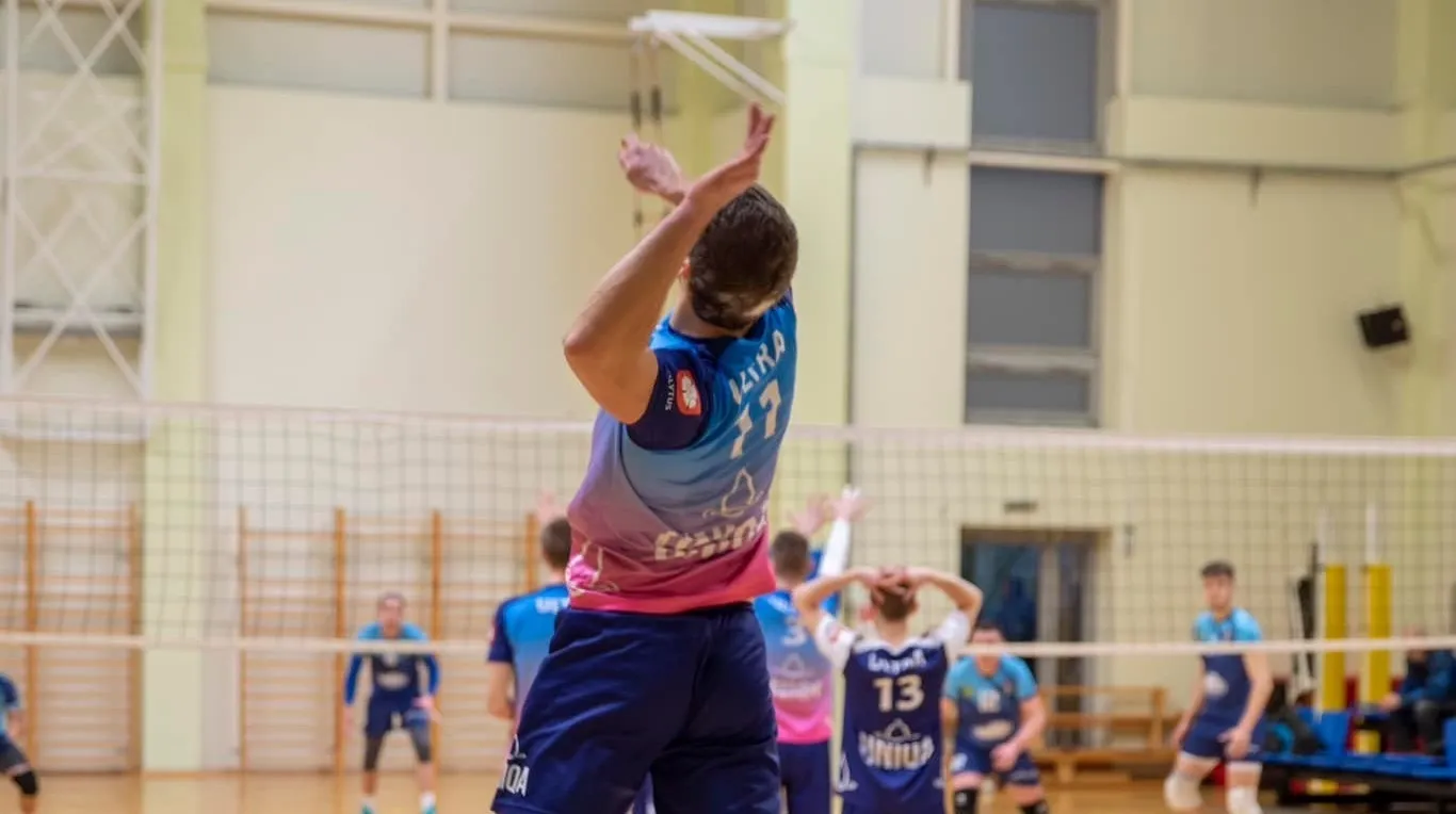 tk326476222 565101608833034 4408958215480999198 nt