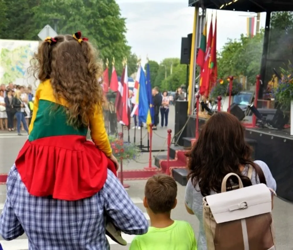 valstybes dienos svente dauguos