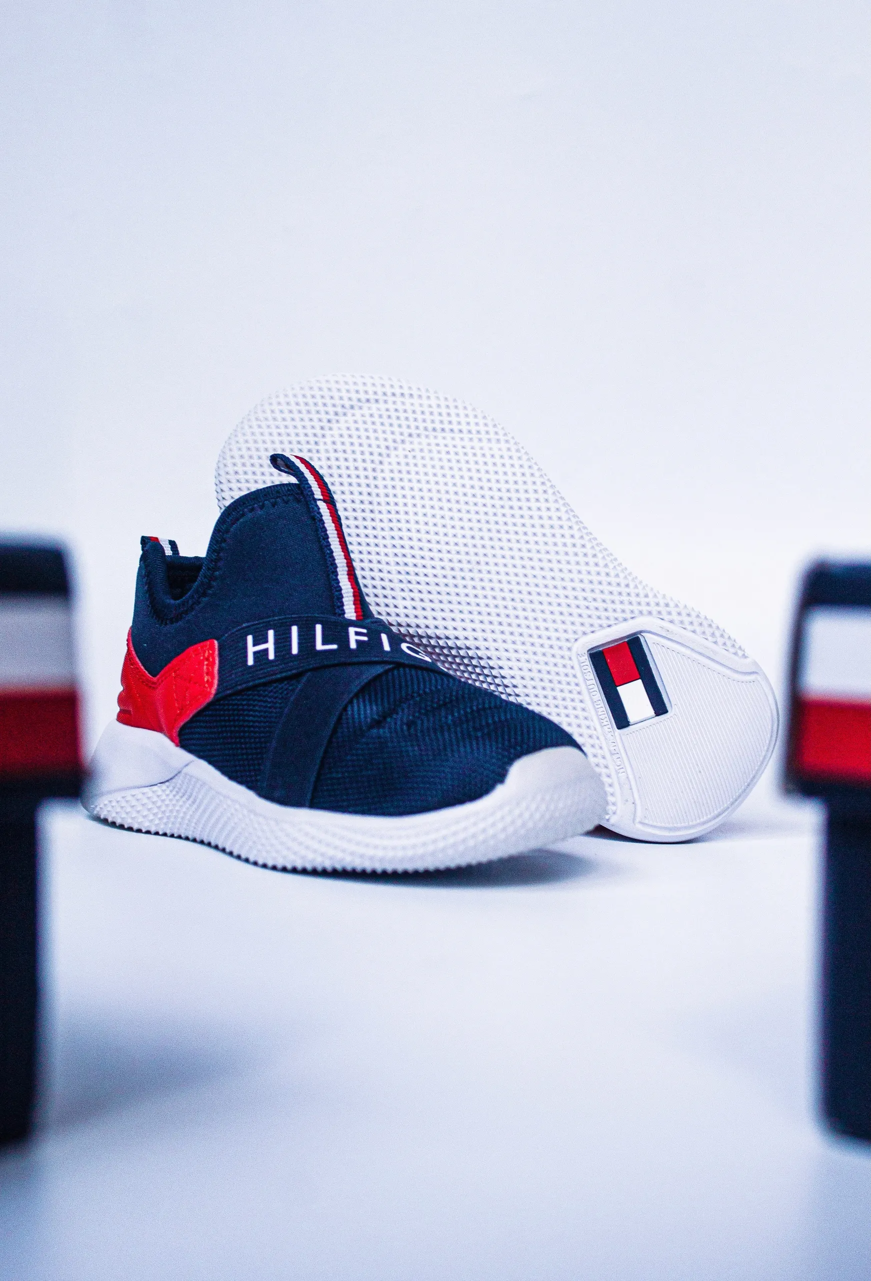 victor olamide ajibola fxyi8qltr0e unsplash