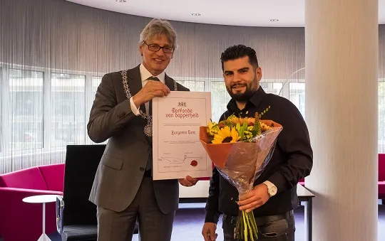 14976 fullimage dapperheidsoorkonde voor bunyamin tunc