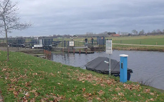 15555 fullimage laadpaal boten