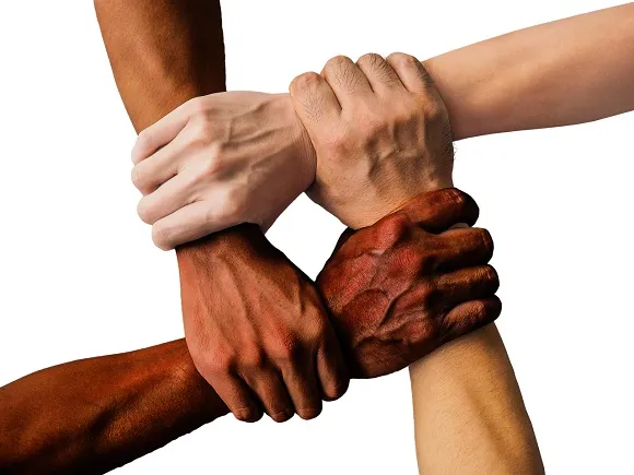20200731 mrt hand 1917895 1280