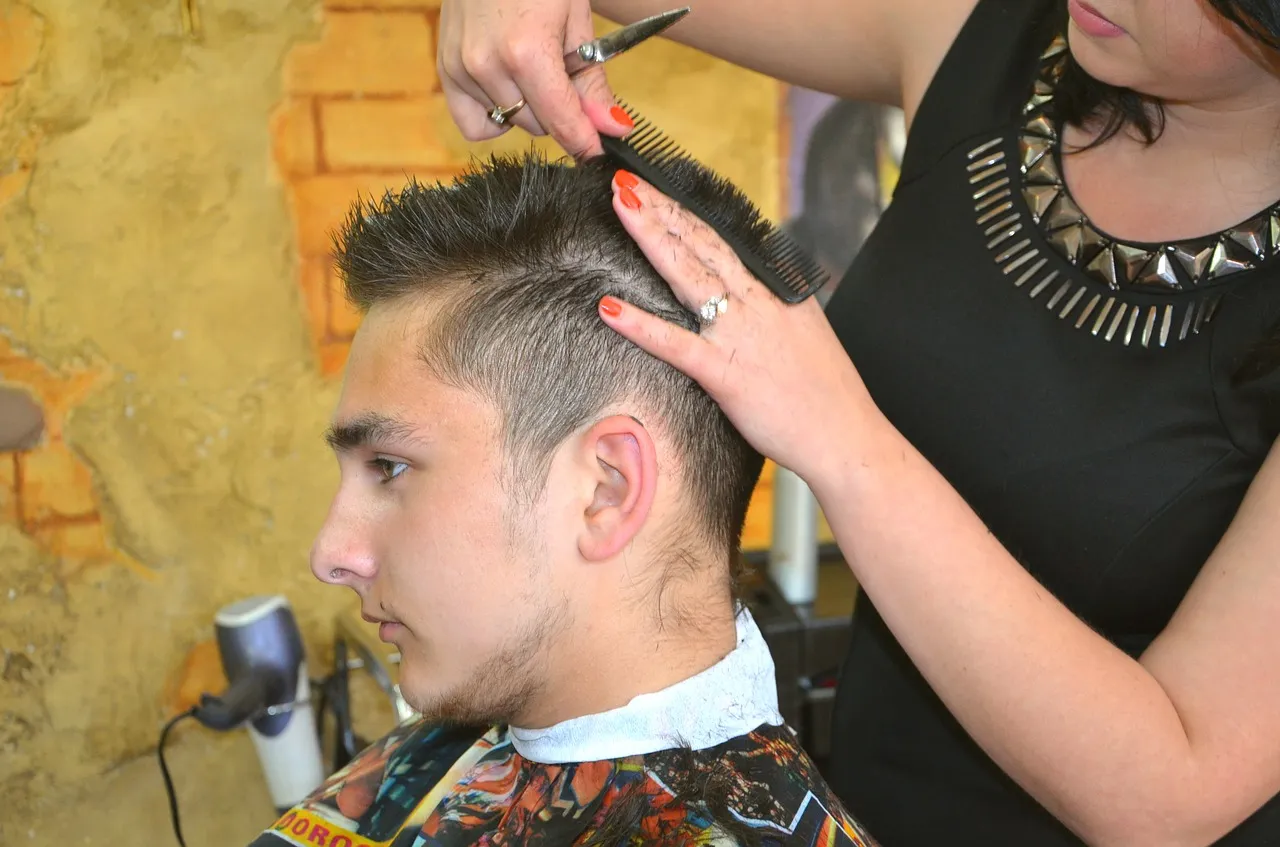 beauty salon gf7f8f26f2 1280