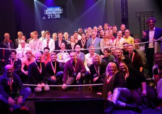 brons zilver goud pers