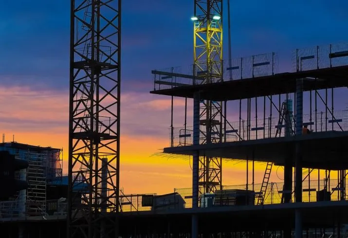 construction 1895879 960 720 e1493109637998