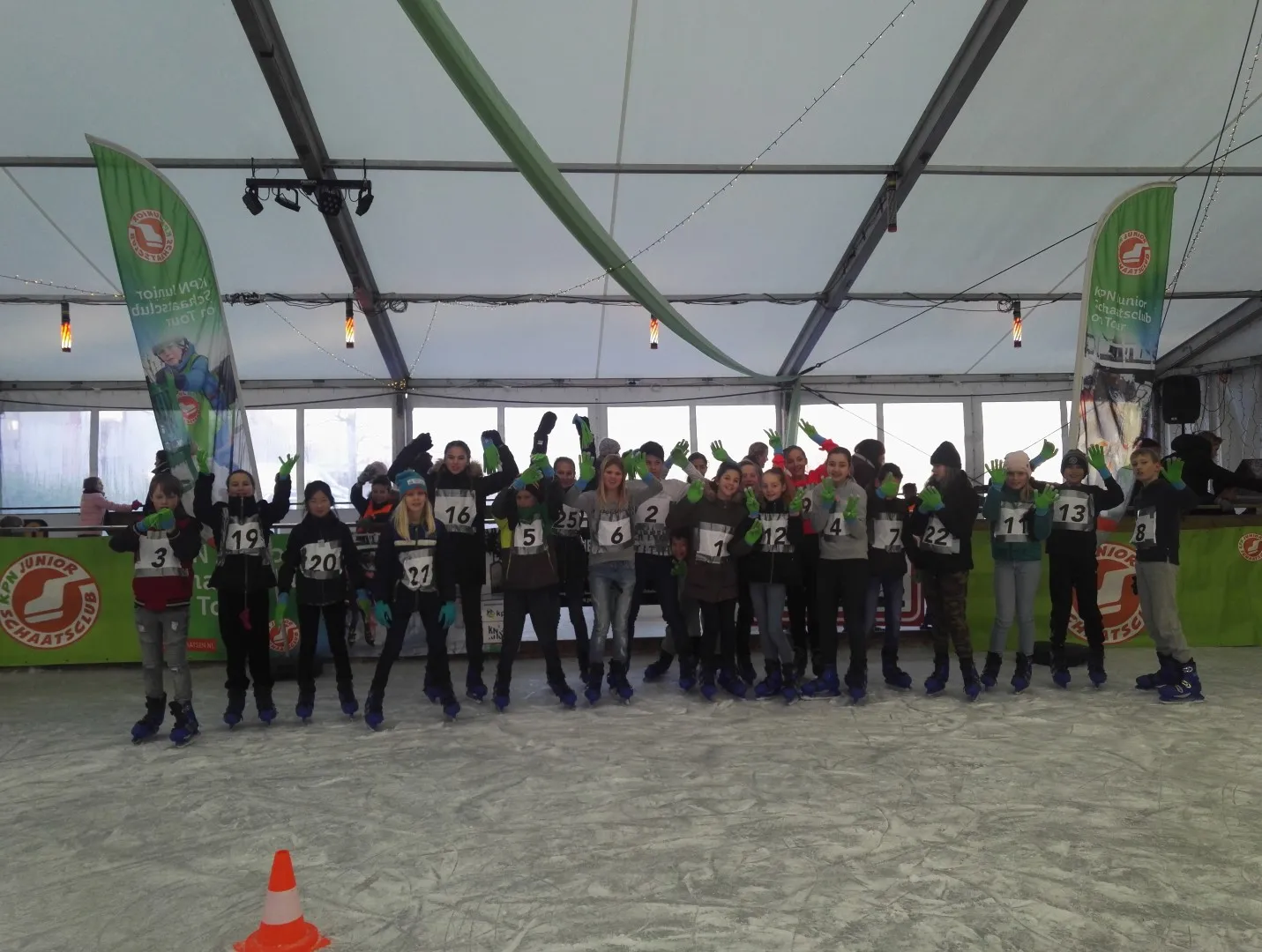 deelnemers voorronde ijstijd winterspelen bij winterparadijs large