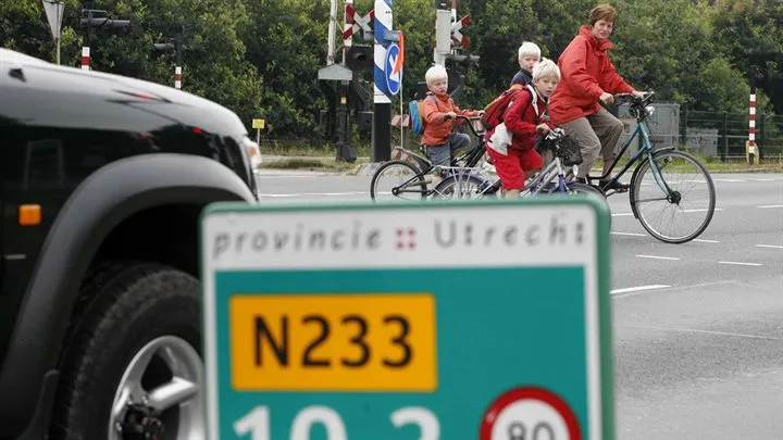 kruispunt op de n233