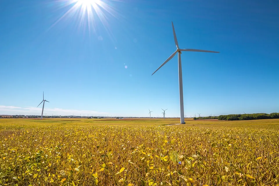 wind turbine 2030882 960 720