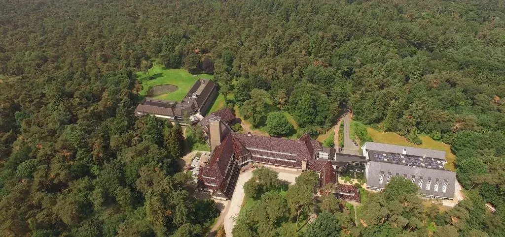 woudschoten van boven
