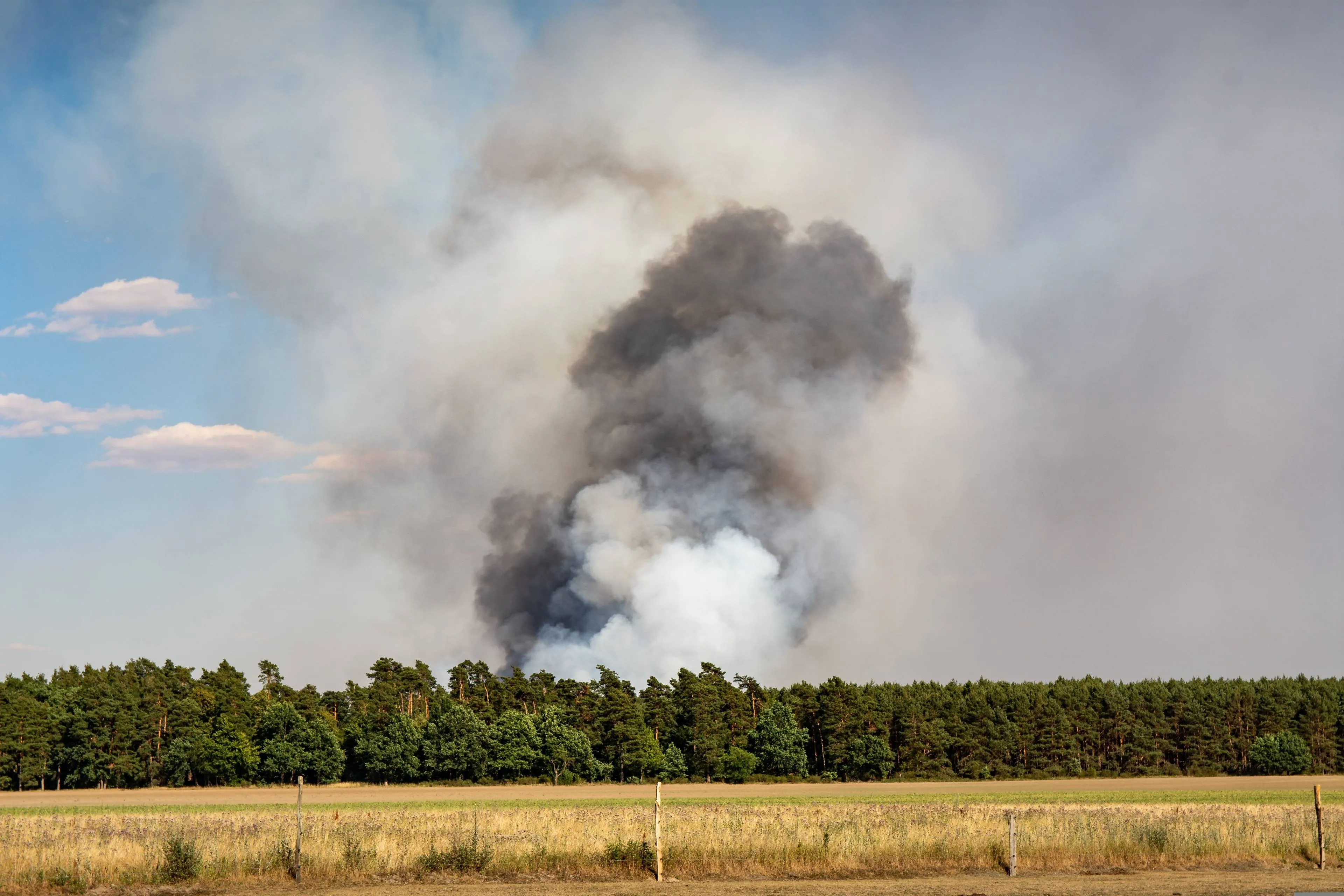 seaq68-fire-3544205