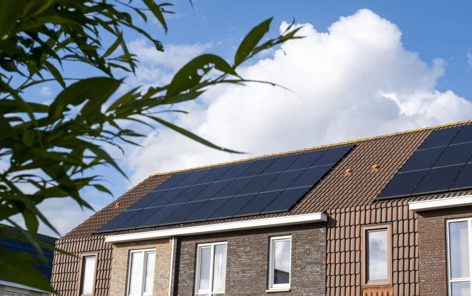zonnepanelen-rijtjeshuizen