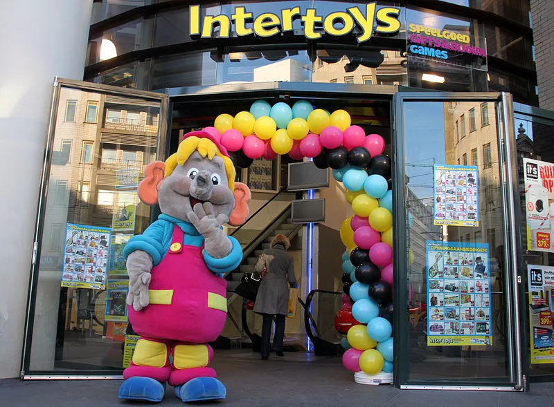 800px intertoys