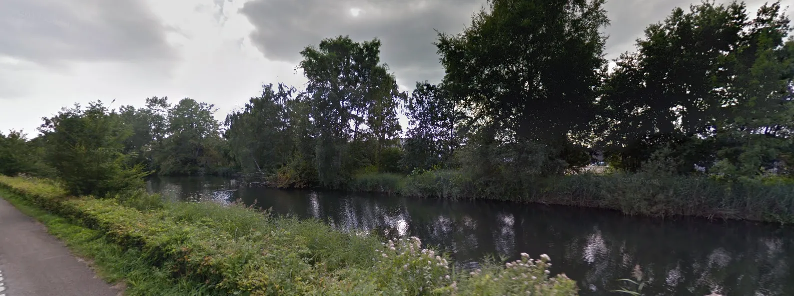 bedrijventerrein vlijtseweg kanaal noord google street view