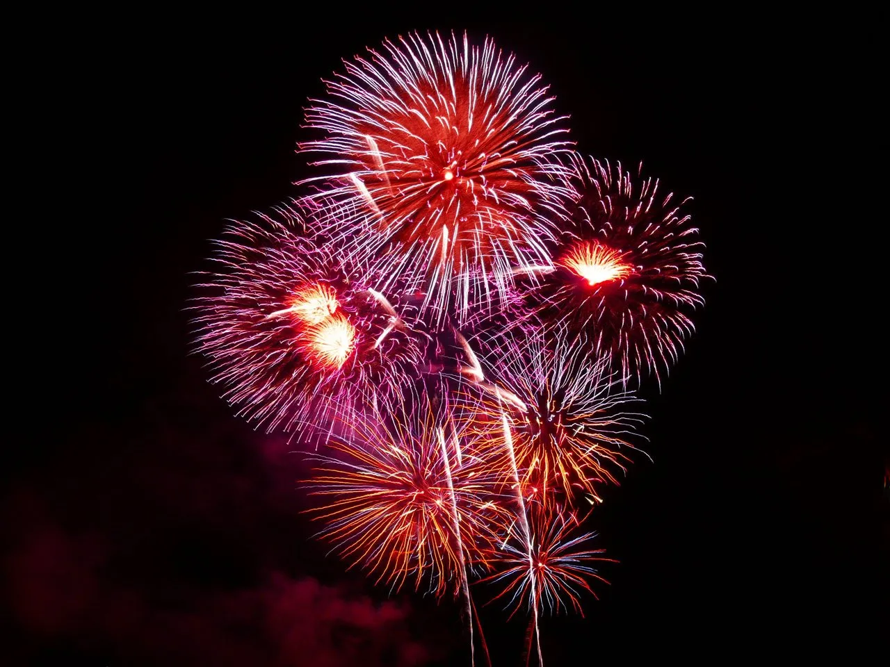 night recreation celebration night sky pyrotechnics explosion 1160029 pxherecom