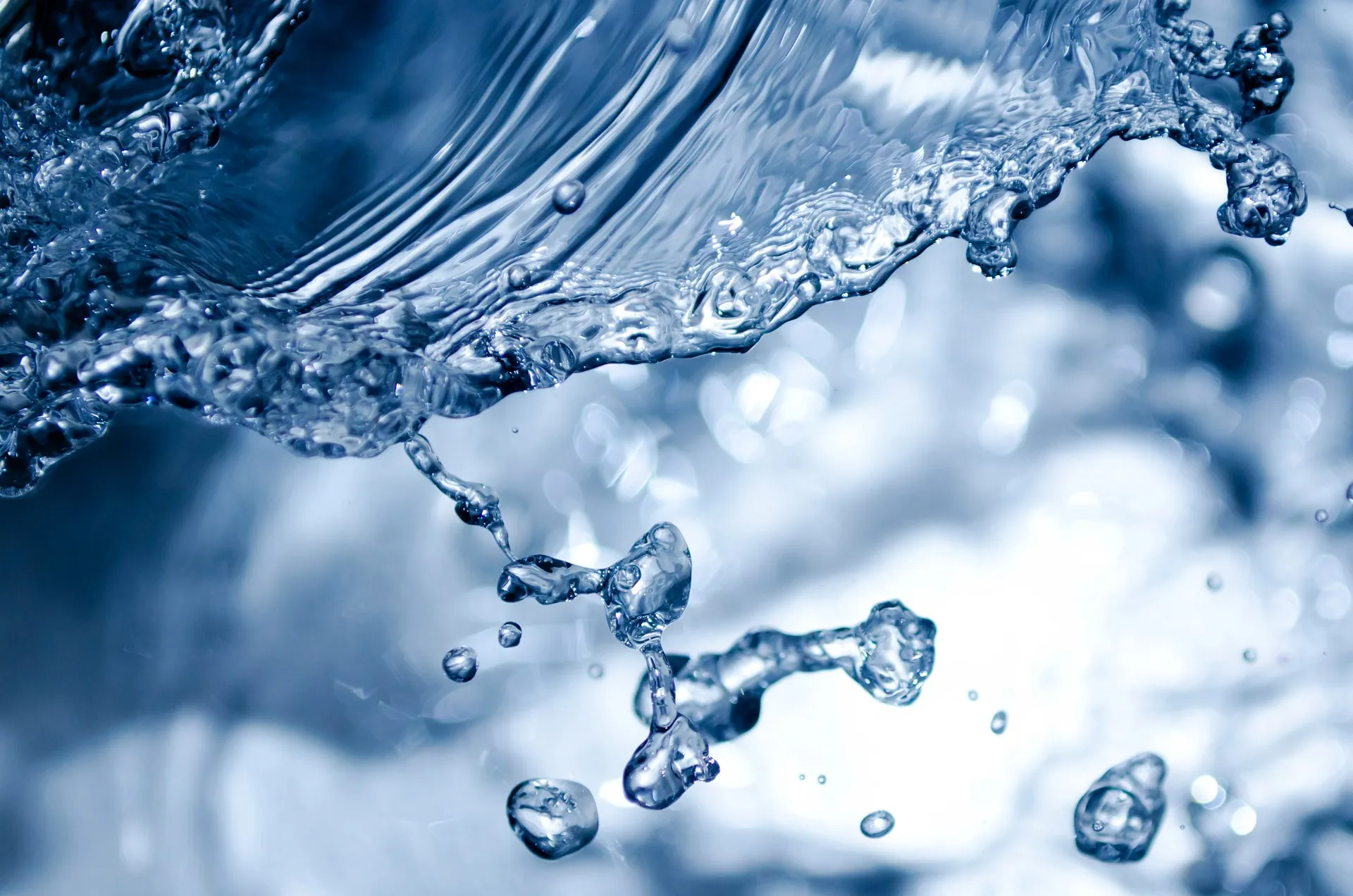 splashing 165192
