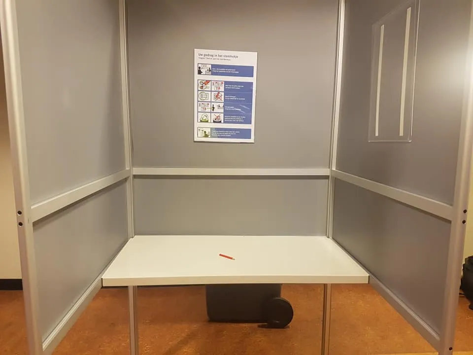 stemhokje