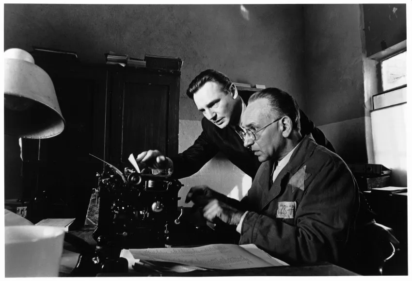 still schindlers list 8