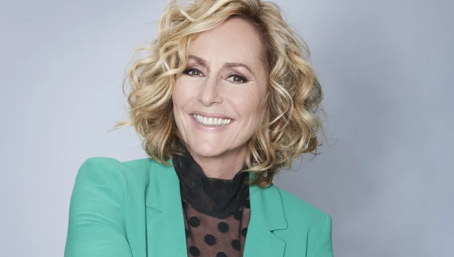 angela klein 1080x675 915x518