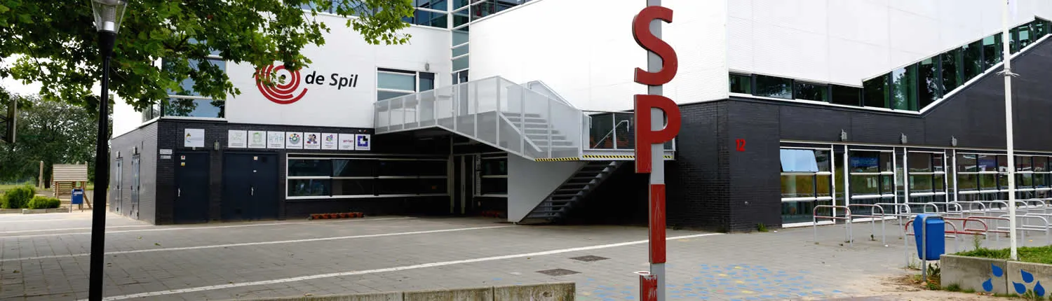 banner front de spilmalburgen 01