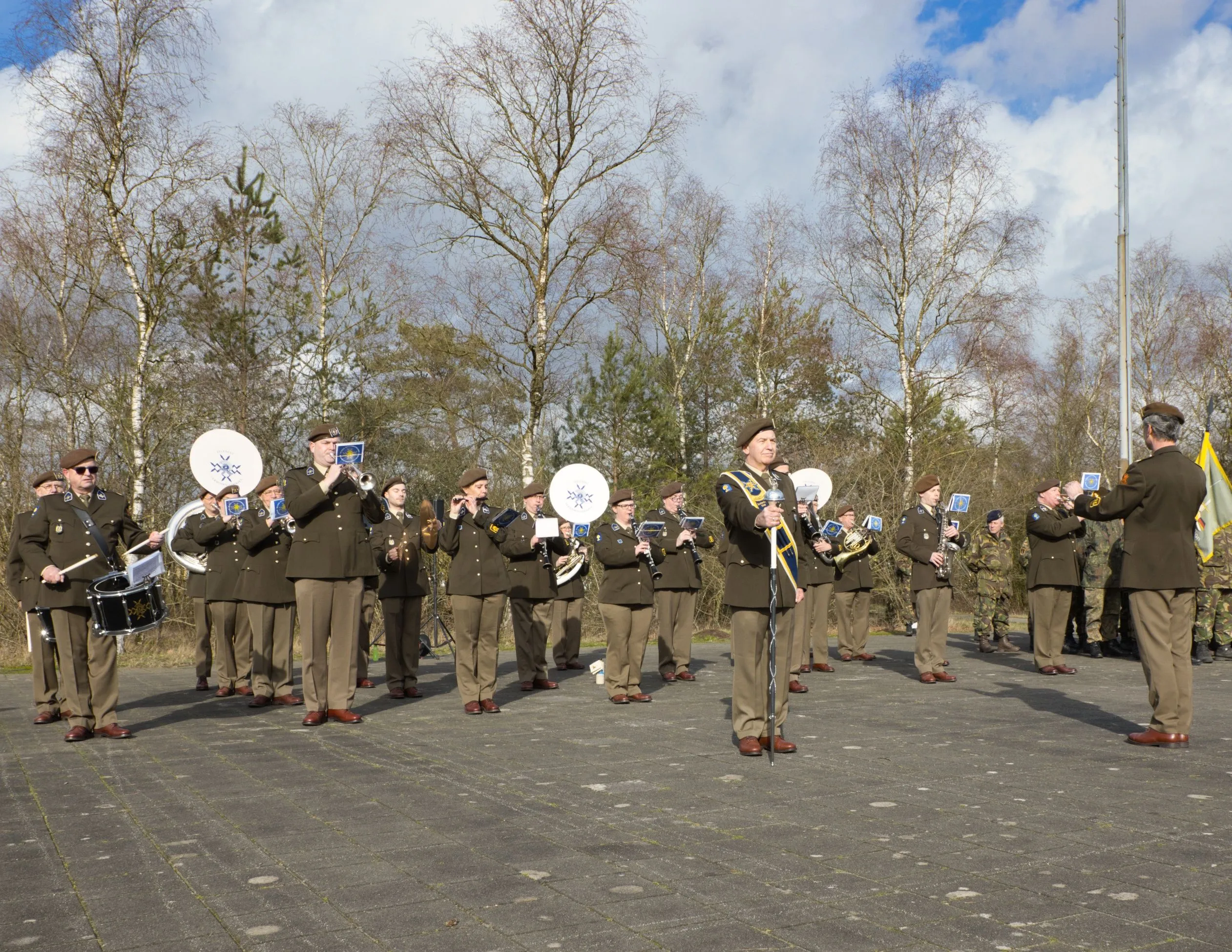 bronbeek optreden militaire kapel