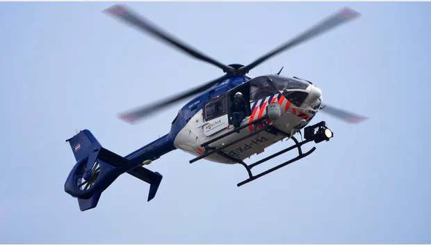 dky9pqo86pzhp2hyzvfjnhdum politieheli