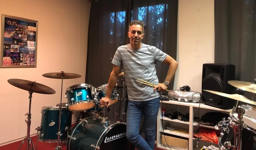 drumschooljlbeerena8a72043 0a54 4bd1 8e4f 910ec24921b0 thumb840