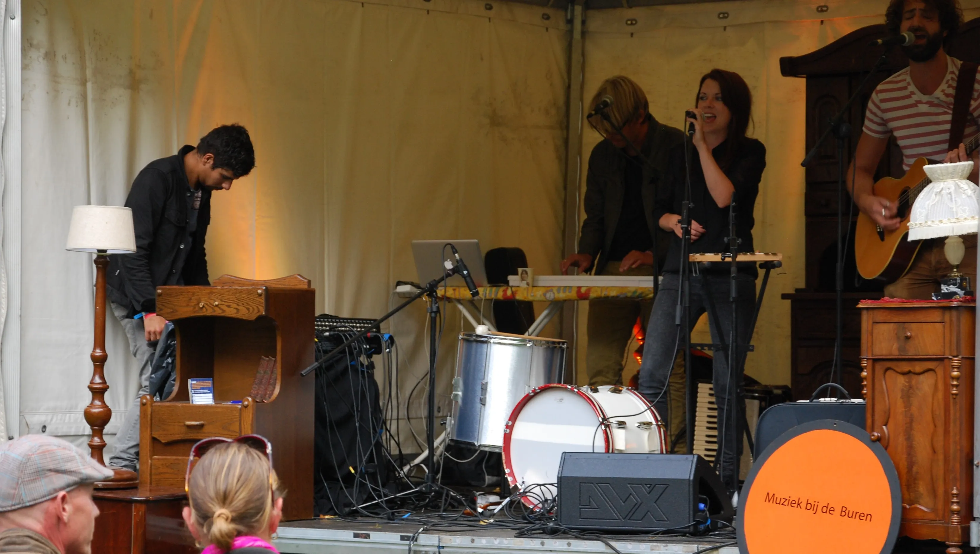 fuk89j763qt8qvtknwkl2panm muziek bij de urenuitblv 2014arnhem nieuws