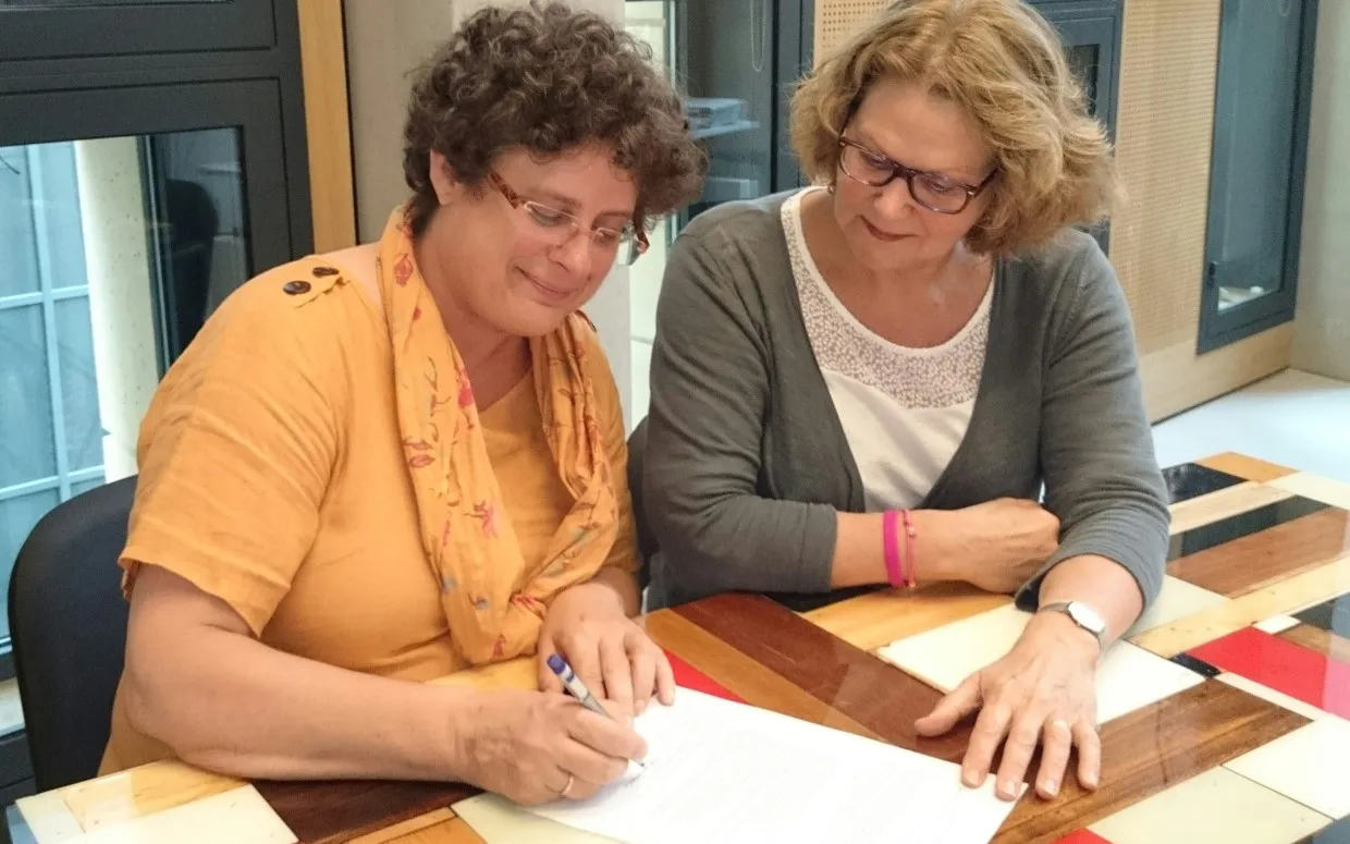 glu0s687e3feof6aswd3c2hi4 ondertekenen intentieverklaring ria oudega en meet becker