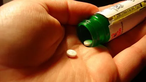 hfdxhlojxirxrh4izjztlqa2v ihkxjbilttad69uk13fj6prvy w500 c