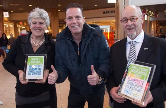 hu15g9rpgvr8nznf2zc409bv9 193316