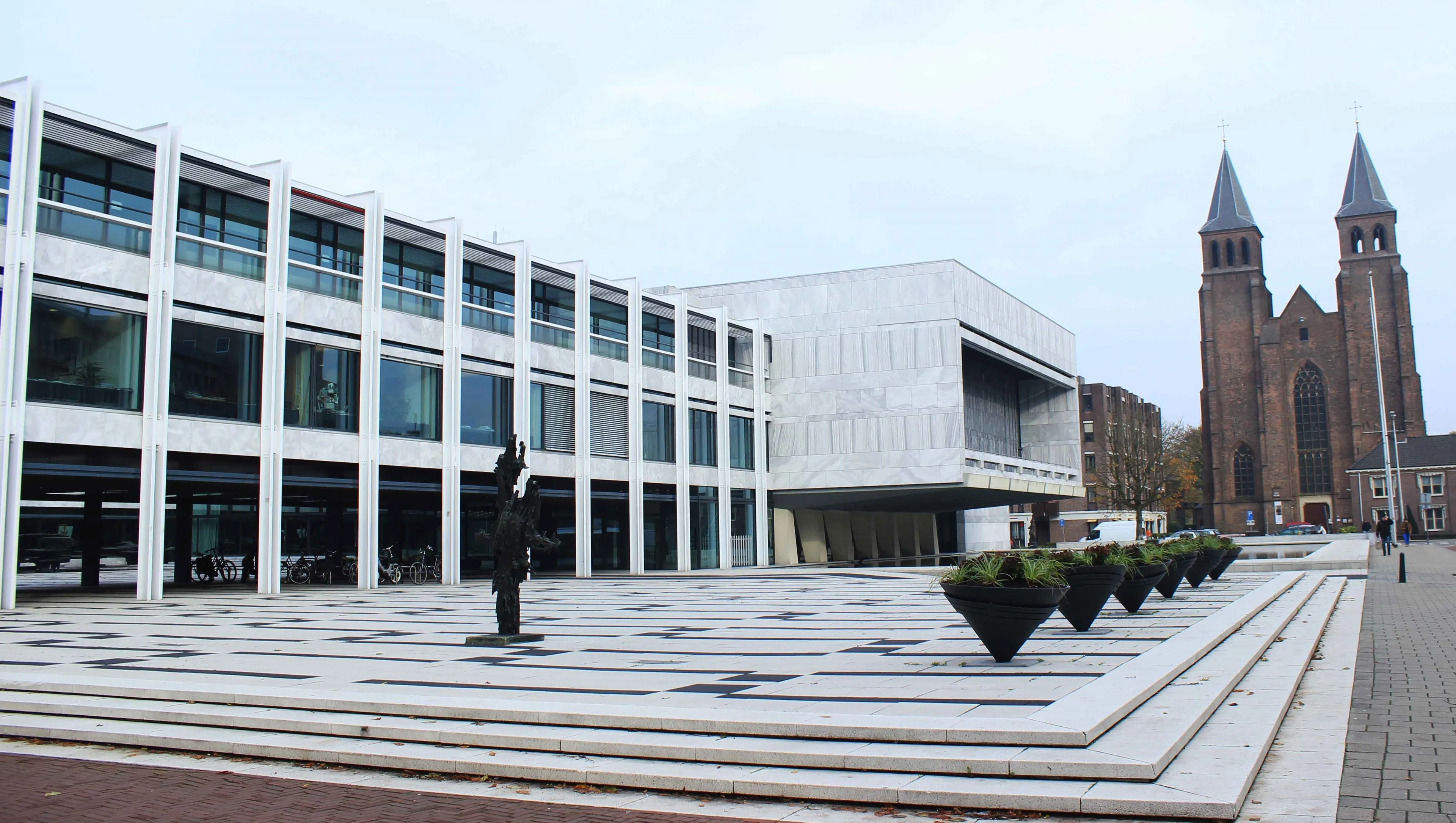 kmgoee2dcehx4w5rura1fwug3 gemeentehuisarnhemnieuws