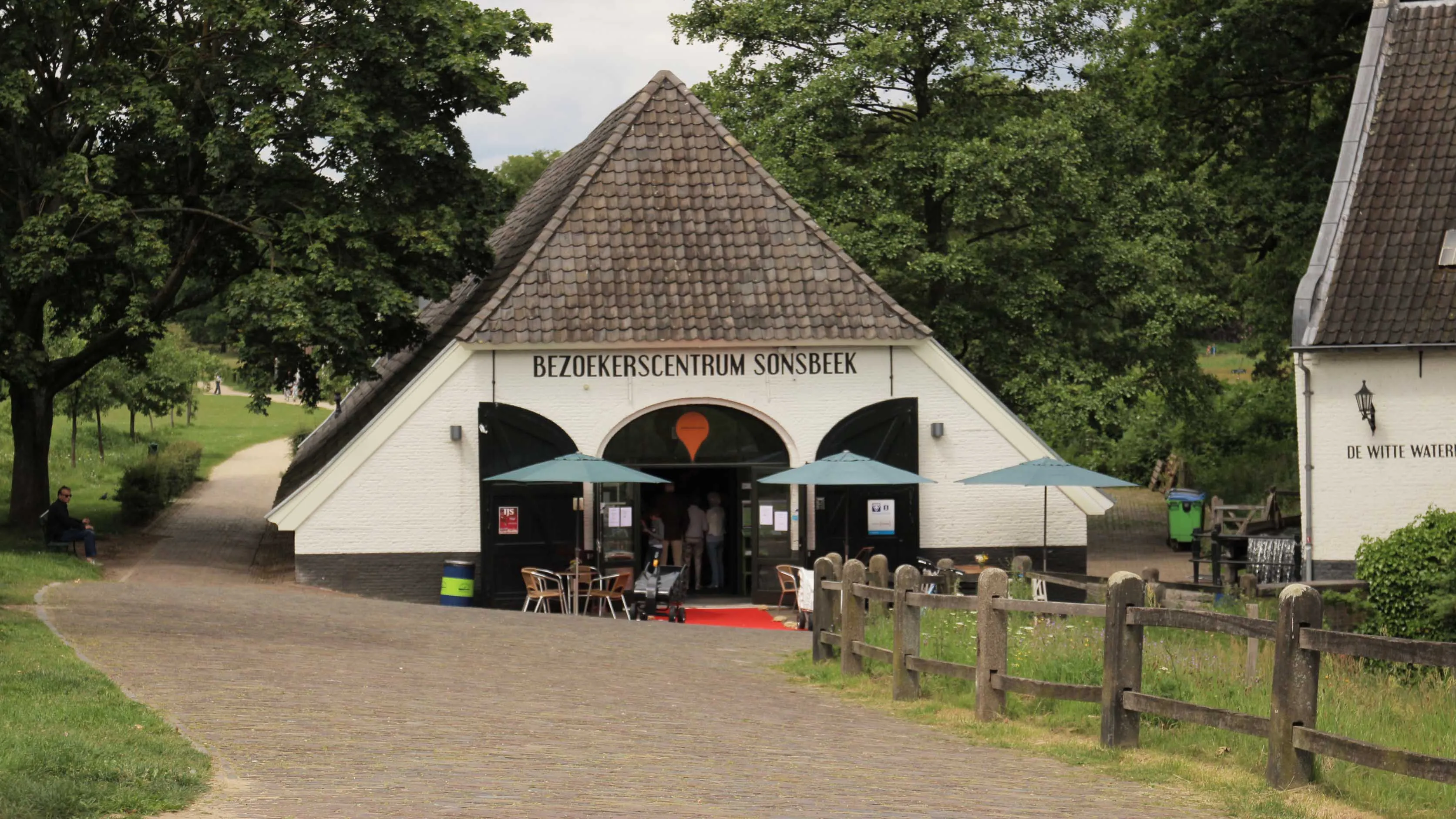 l33qofzhjjwcs4glzuwi93ggf bezoekerscentrum sonsbeekarnhem nieuws