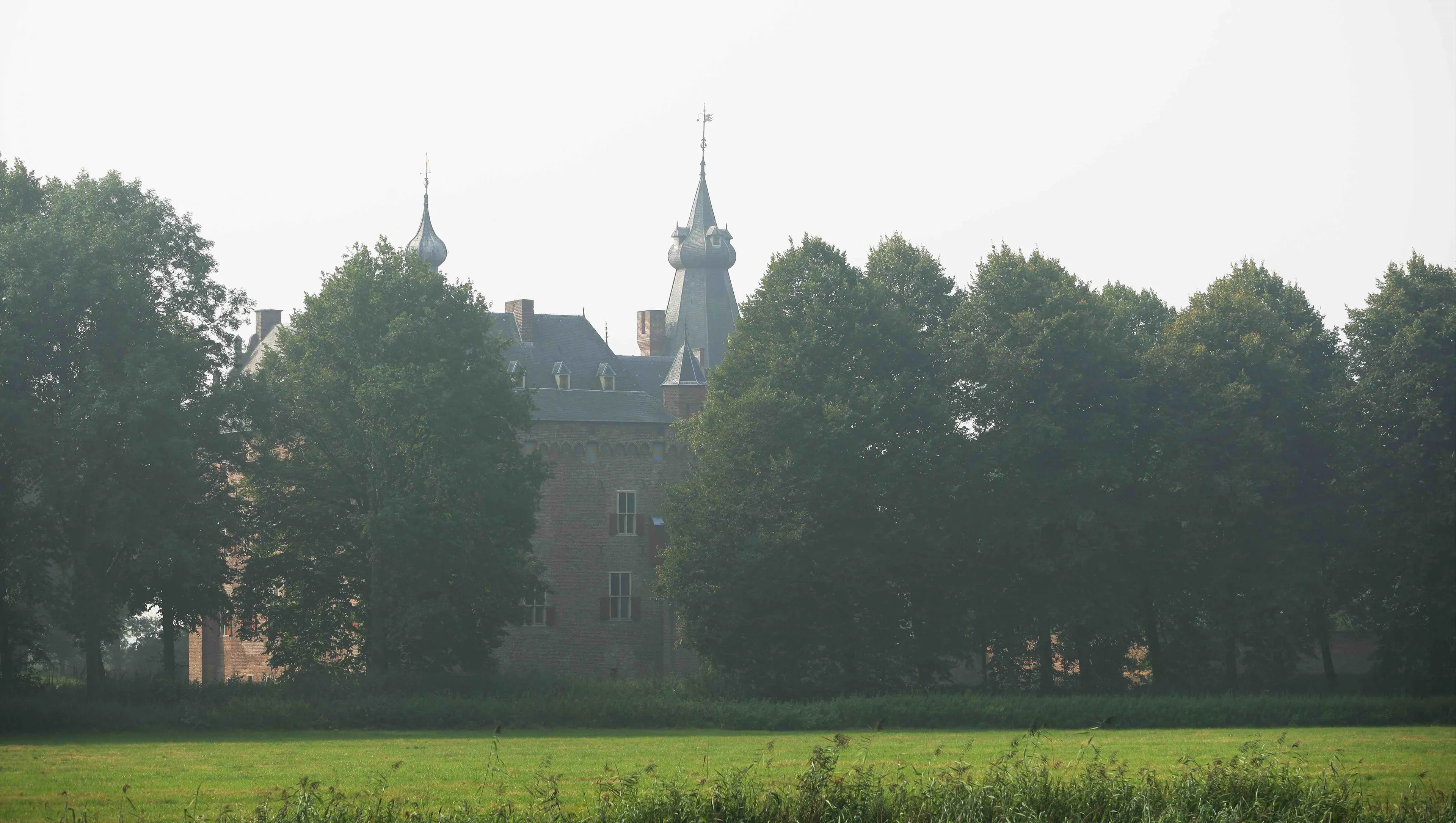 l64tu5tatg2hfu5fc9x0vulr2 doorwerth omgeving kasteel veraf8 zeal 2005glk