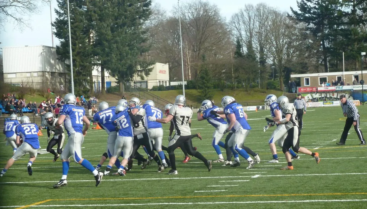 lufgpiuvhklsknbx8atm5sduw arnhemfalconsarnhemnieuws20140223