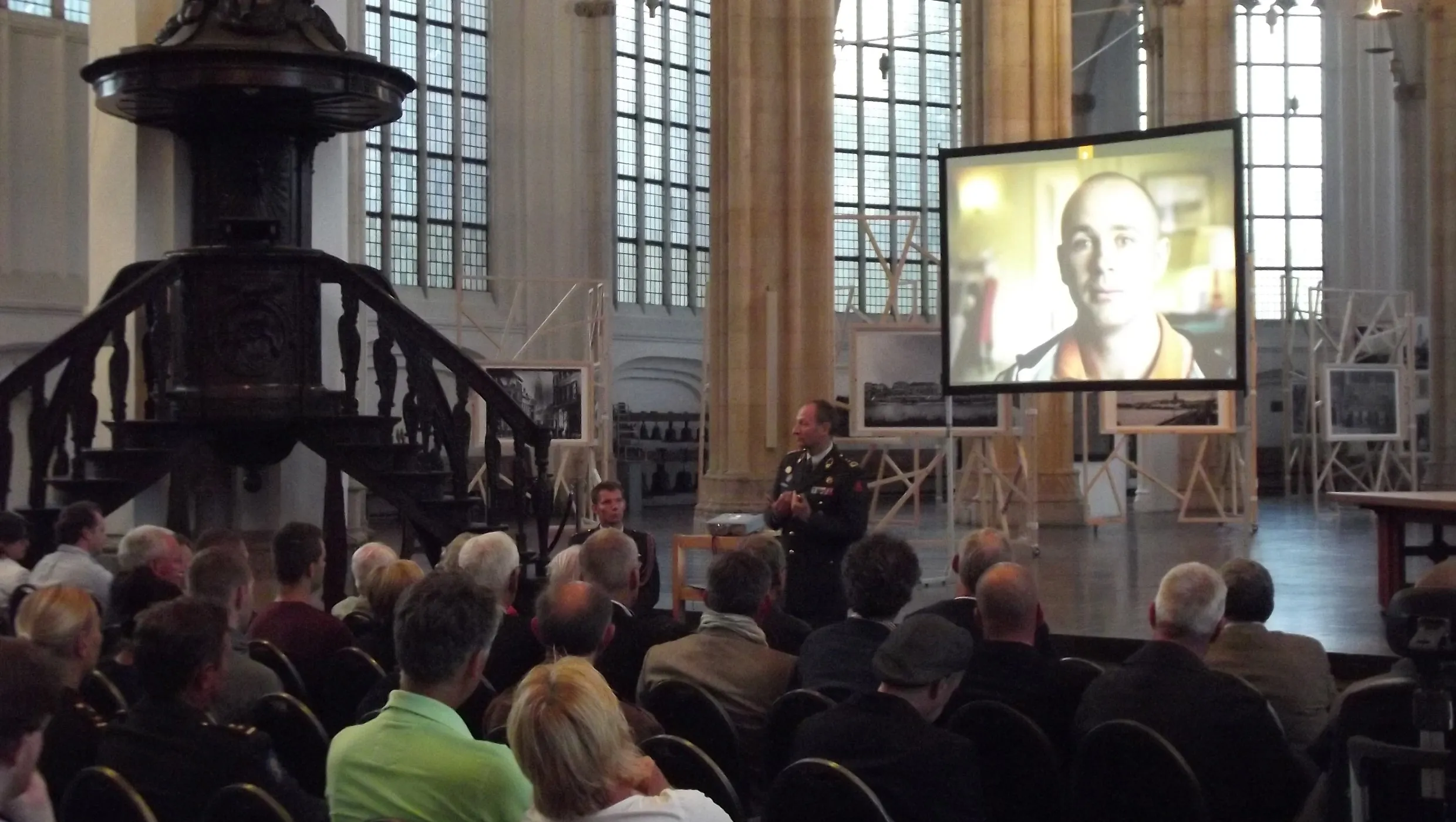 m4vikkmospom2as49qe337avn eusebiuslezingarnhem