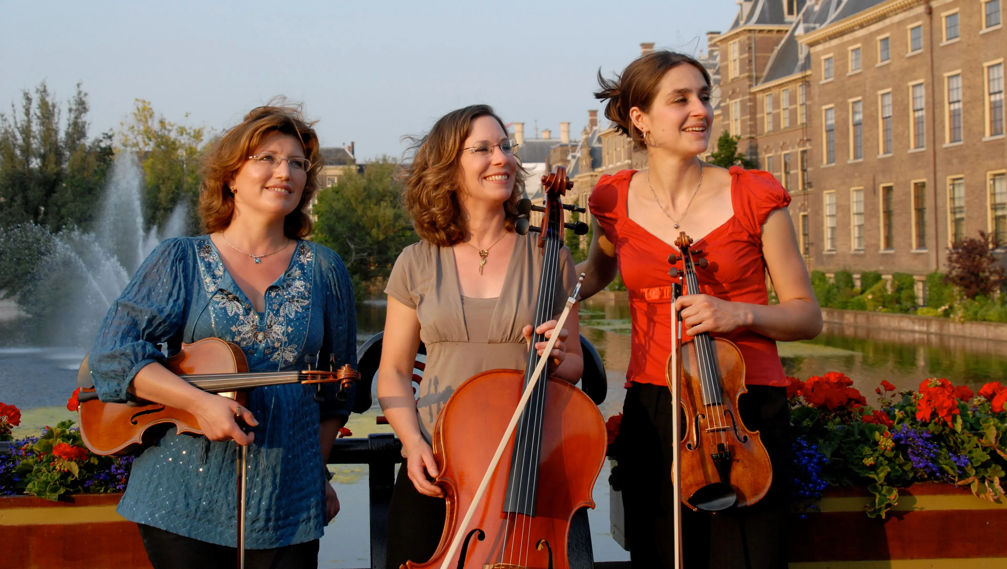 nbl1eflgo6y90bfhqvzmgrtu1 the hague string trio nov 2014 dsc0303