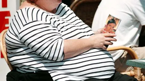 oks4ocfuk727eyi37gy6t6rak overgewichtobesitasvetzuchthqnovum